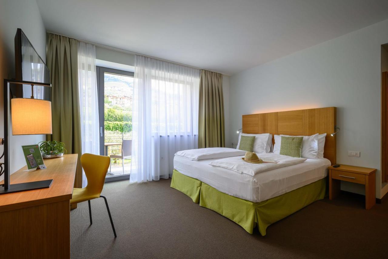 Active & Family Hotel Gioiosa Riva del Garda Esterno foto