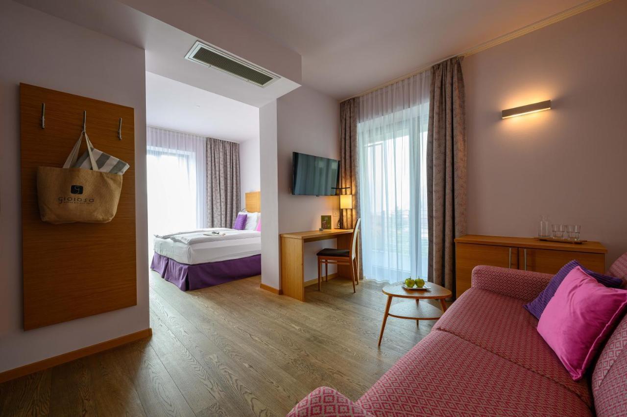Active & Family Hotel Gioiosa Riva del Garda Esterno foto