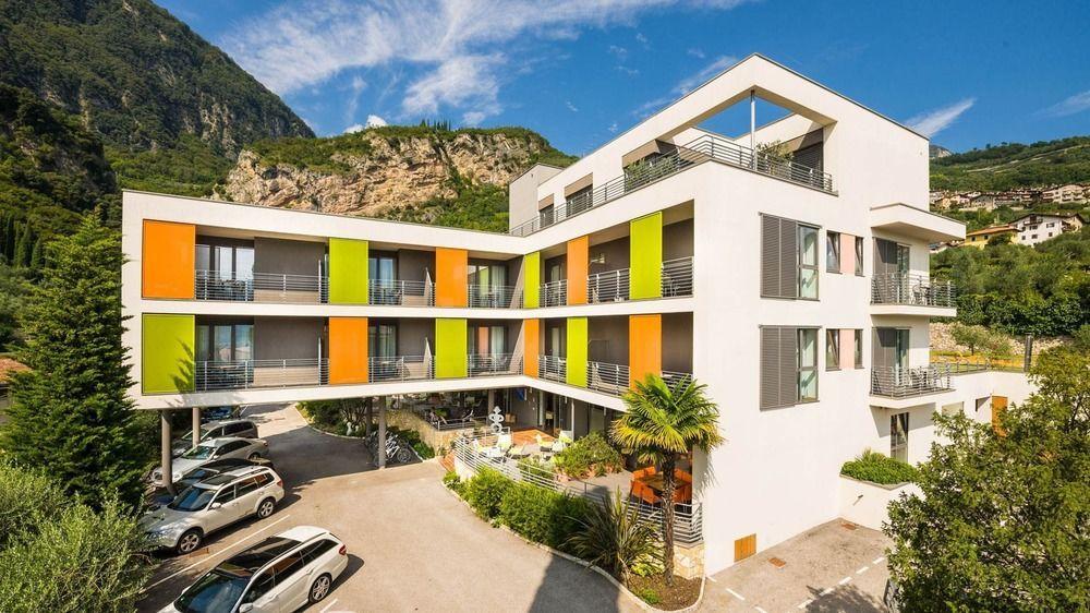 Active & Family Hotel Gioiosa Riva del Garda Esterno foto
