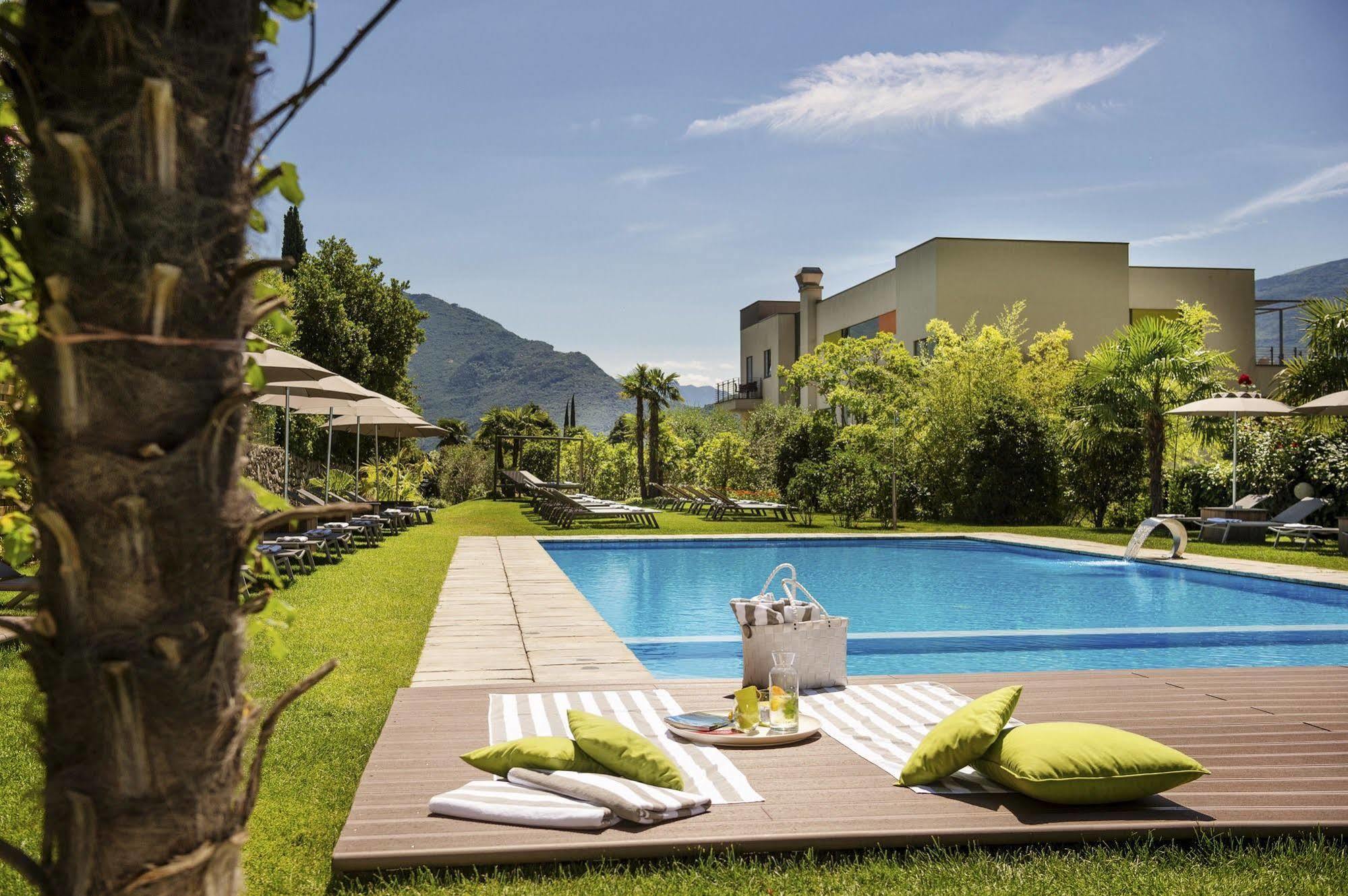 Active & Family Hotel Gioiosa Riva del Garda Esterno foto